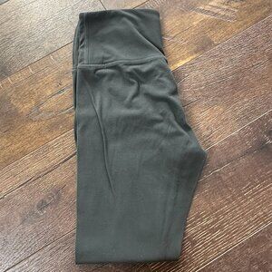 Athleta 7/8 Elation Tight Leggings